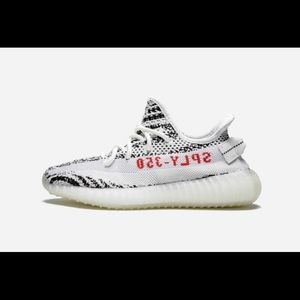 ❄️❄️ SOLD ❄️❄️ Yeezy Boost 350 V2 Zebra